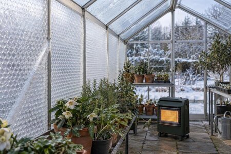 Kan boblefolie isolere et glassdrivhus?