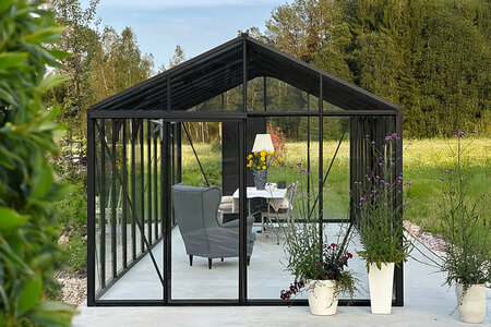 Etter montering av aluminiumdrivhus: første steg | Luxvindu