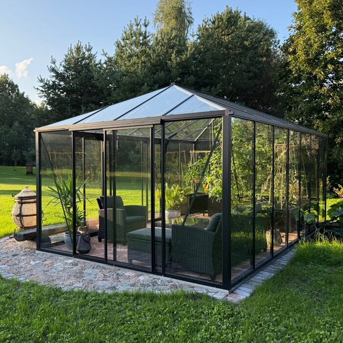 Pyramideformet drivhus